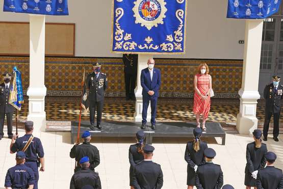 El delegado del Gobierno en Canarias preside la jura de 76 alumnos de la 35Âª promoción de la Escala Básica de la Policía Nacional/TA