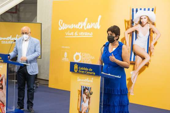  La consejera teldense Minerva Alonso impulsa una nueva edición de 'Summerland Â¡Vive el verano!'/TA.