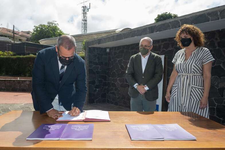 El concejal Jonay López representó a Telde en la cita / TA