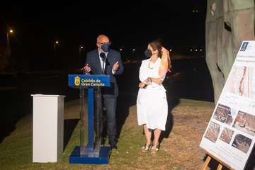 El Cabildo ilumina el acceso a la capital grancanaria con la mejora paisajística de La Laja/TA.