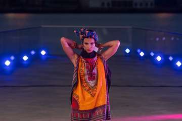 El color y la luminosidad de la firma de baño infantil LadyBugÂ´s abre la pasarela de Summerland/TA.