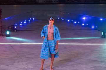 El color y la luminosidad de la firma de baño infantil LadyBugÂ´s abre la pasarela de Summerland/TA.