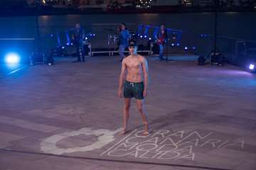 Las firmas de Moda Cálida brillan en la pasarela del Summerland con sus apuestas para este verano/TA.