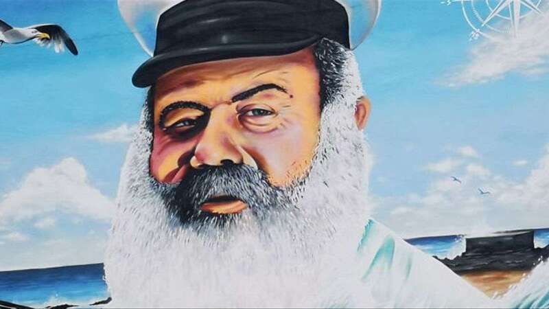 Mural dedicado al rescatador Manuel Sosa, 