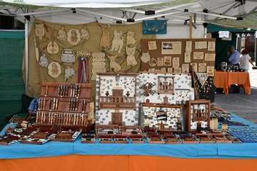 Telde, en la Muestra de Artesanía del Pino/TA y Antonio Alí.
