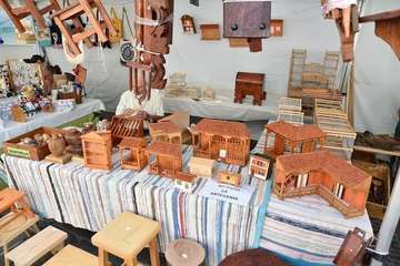 Telde, en la Muestra de Artesanía del Pino/TA y Antonio Alí.