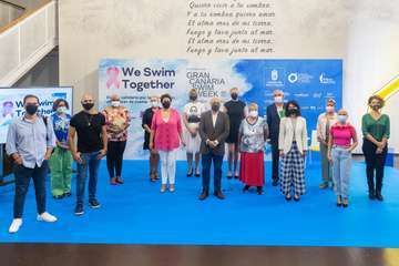 Moda Cálida visibiliza el cáncer de mama con el desfile solidario 'We Swim Together'/TA.