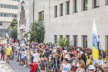 La Plataforma Salvar Chira-Soria expresa su rechazo con una manifestación en la capital/TA y Acfi Press.