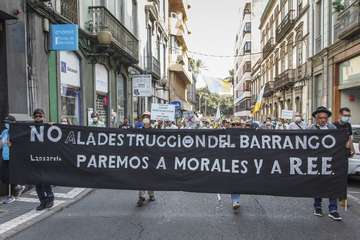 La Plataforma Salvar Chira-Soria expresa su rechazo con una manifestación en la capital/TA y Acfi Press.