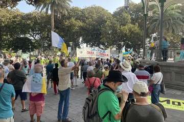 La Plataforma Salvar Chira-Soria expresa su rechazo con una manifestación en la capital/TA y Acfi Press.