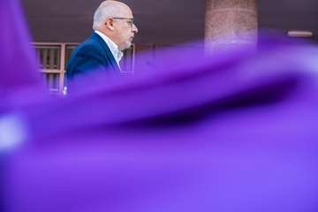 El Cabildo promueve la unidad para luchar contra las violencias machistas en el acto institucional por el 25N/TA.