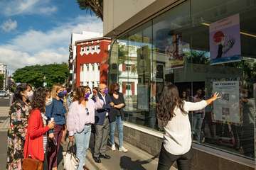 El Cabildo promueve la unidad para luchar contra las violencias machistas en el acto institucional por el 25N/TA.