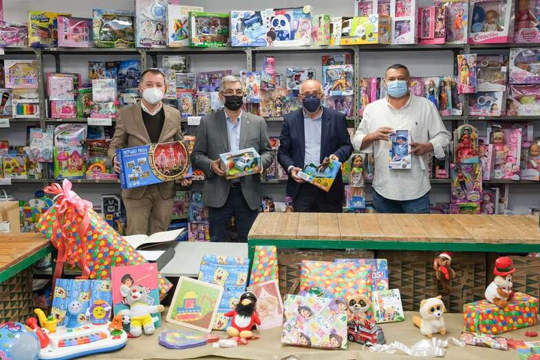 El Cabildo colabora cada año con la Casa de Galicia con 20.000 euros / TA