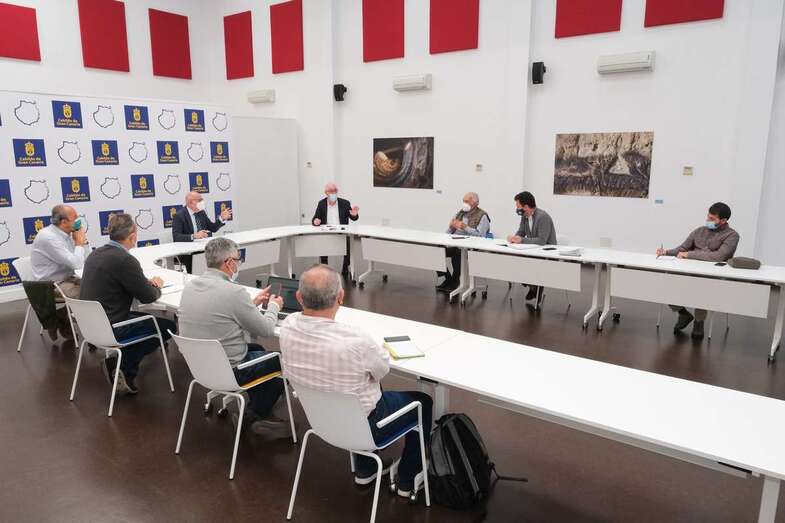 Imagen del encuentro con los representantes del sector agrícola de exportación