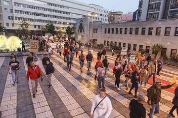 Protesta de los antivacunas, ayer en la capital grancanaria/Acfi Press.