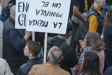Protesta de los antivacunas, ayer en la capital grancanaria/Acfi Press.