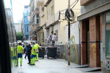 Desalojo y tapiado de la antigua comisaría de la calle Miguel Rosas ocupada ilegalmente/TA y Acfi Press.
