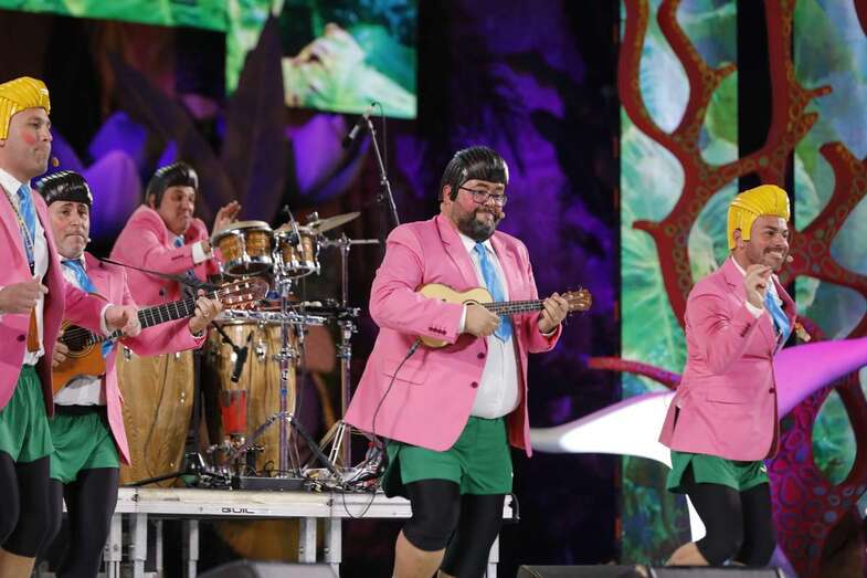 Momento de la actuación de La Murgota/Lpcarnaval.