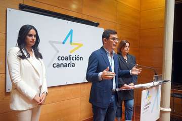 Rueda de prensa de Coalición Canaria de Gran Canaria con Pablo Rodríguez, Beatriz Calzada y Vidina Espino/Acfi Press.