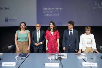  Morales denuncia la vulneración de los Derechos Humanos en la atención a inmigrantes y menores en las islas/TA.