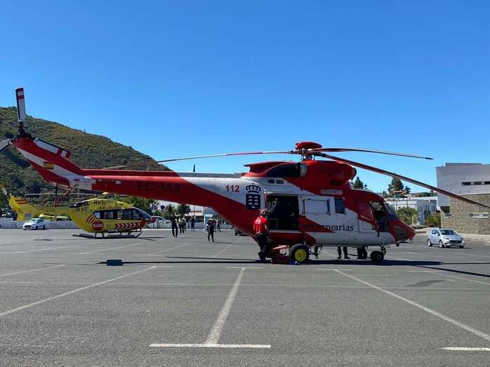 Helicópteros del SUC y del GES que participaron en las labores de rescate y traslado/TA.
