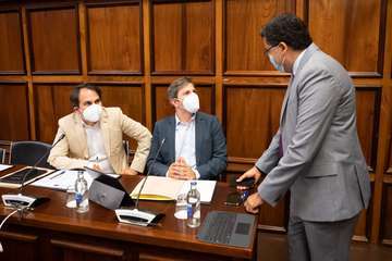 Debate sobre la orientación general de la política insular/TA.