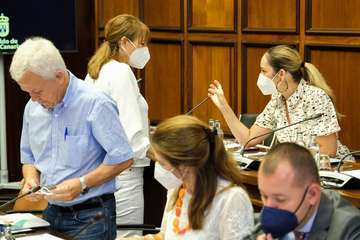 El Pleno del Cabildo aprueba 36 propuestas para seguir afrontando los retos de futuro de Gran Canaria/TA.