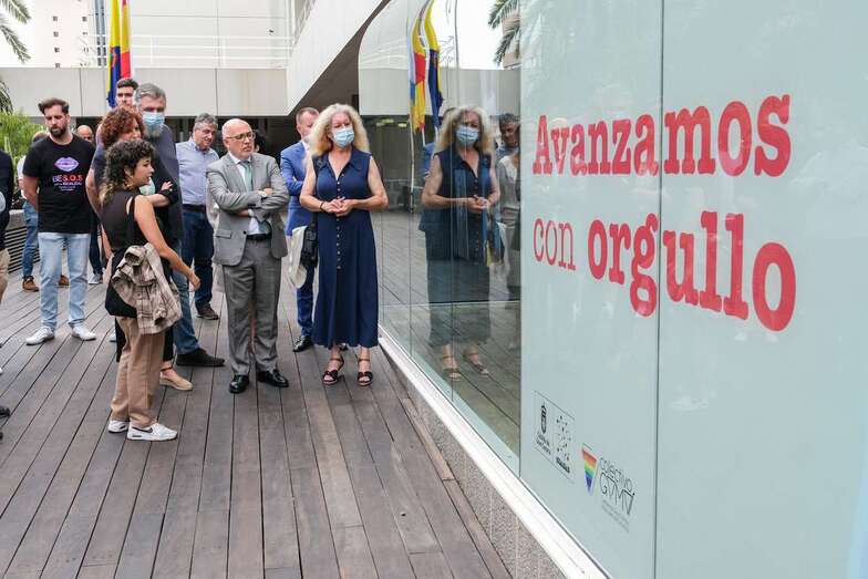 Momento de la inauguración de exposición fotográfica de Asiria Alvárez/TA.