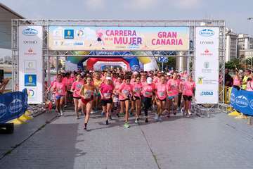 Telde, en la 'marea rosa' por la I Carrera de la Mujer/TA.