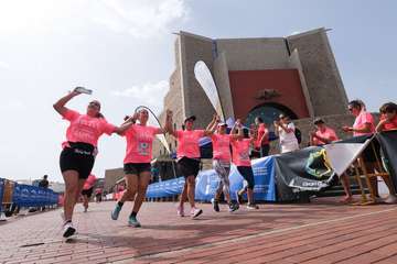 Telde, en la 'marea rosa' por la I Carrera de la Mujer/TA.