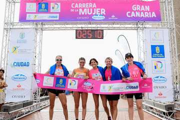 Telde, en la 'marea rosa' por la I Carrera de la Mujer/TA.