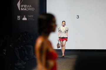 La artesanía de Aurelia Gil devuelve la moda grancanaria a la MBFWMadrid/TA.