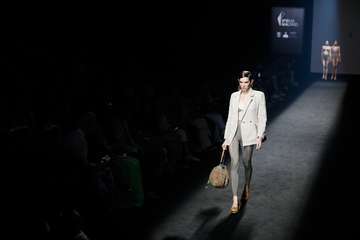 La artesanía de Aurelia Gil devuelve la moda grancanaria a la MBFWMadrid/TA.