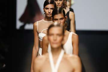 La artesanía de Aurelia Gil devuelve la moda grancanaria a la MBFWMadrid/TA.