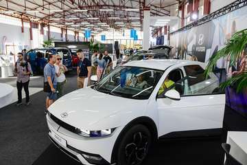 El Salón del Vehículo Eléctrico de Canarias enciende los motores de su sexta edición/TA.