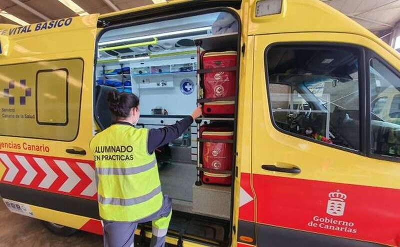 Ambulancia del SUC/TA.