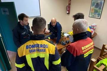 El Consorcio de Emergencias ingresa 235.000 euros a sus bomberos por su gran labor en la erupción de La Palma/TA.