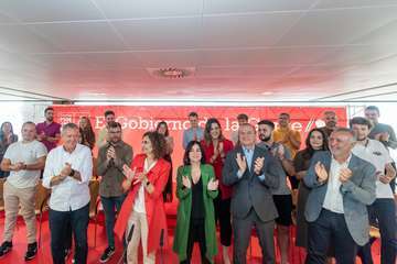 Darias (PSOE) anuncia su candidatura a alcaldesa de Las Palmas de GC y promete darlo 