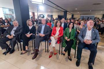 Darias (PSOE) anuncia su candidatura a alcaldesa de Las Palmas de GC y promete darlo 