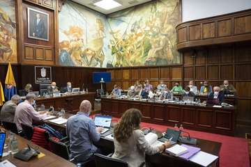 El Pleno del Cabildo aprueba el cuarto presupuesto de su mandato por un montante de 847,2 millones/TA.