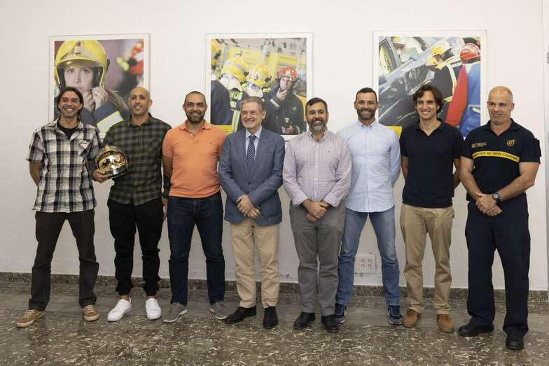 Hoy tuvo lugar la toma de posesión de los cincos bomberos/TA.