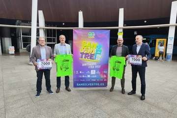Cientos de teldenses, con el dorsal preparado para correr en la San Silvestre LPGC 2022/TA.