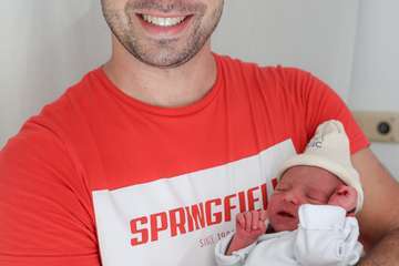 Un niño de casi 3 kilos, primer nacimiento de 2023 en Gran Canaria/Acfi Press.