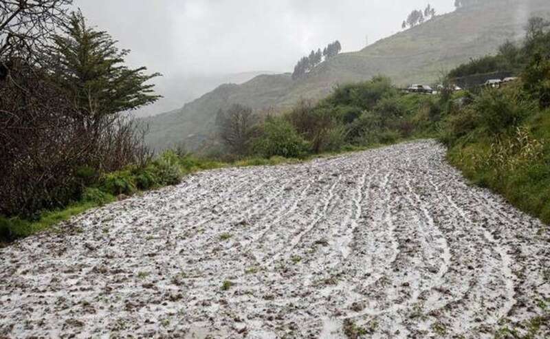 El granizo del domingo fue el preludio de los primeros copos de nieve de este 2023 en Gran Canaria, que cayeron en la noche de este lunes/C7.