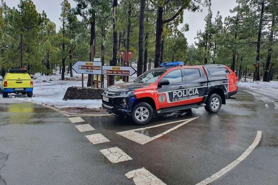 Nieva en la cumbre de Gran Canaria/TA.