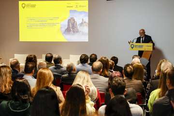 Morales destaca ante el mundo empresarial las potencialidades de la Isla para un desarrollo económico diversificado, sostenible e internacional/TA.