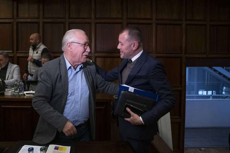 Las ayudas se conceden a través de la Consejería de Presidencia, que tutela el consejero Teodoro Sosa (d) / TA