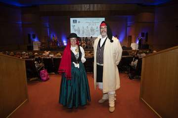 El Cabildo reconoce a las artesanas teldense Nilia Bañares y Juana de la Cruz/TA.