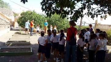 Alumnos del colegio María Auxiliadora visitan La Casa Verde (Foto TA)