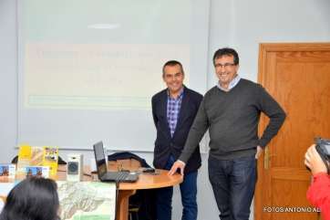 Álvaro Monzón impartió anoche una charla en la sede de Más por Telde (Foto Antonio Alí)